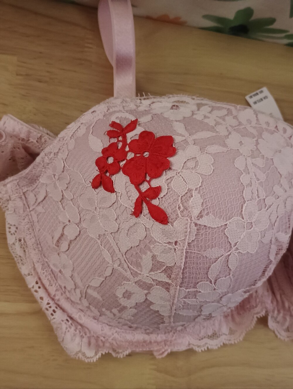 Victoria's Secret Pink Lace Dream Angel Demi Bra